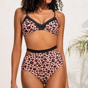 Cupshe Women's Bikini Leopard Bandeau Mid-Waisted Bikini Bottoms Swim